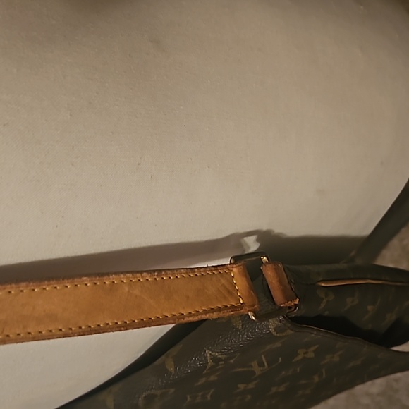 Louis Vuitton  Monogram Musette Salsa Preloved Great Shape - Picture 10 of 17